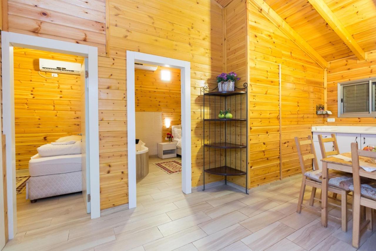 Etzel Tami Hospitality Neot Golan Exterior foto