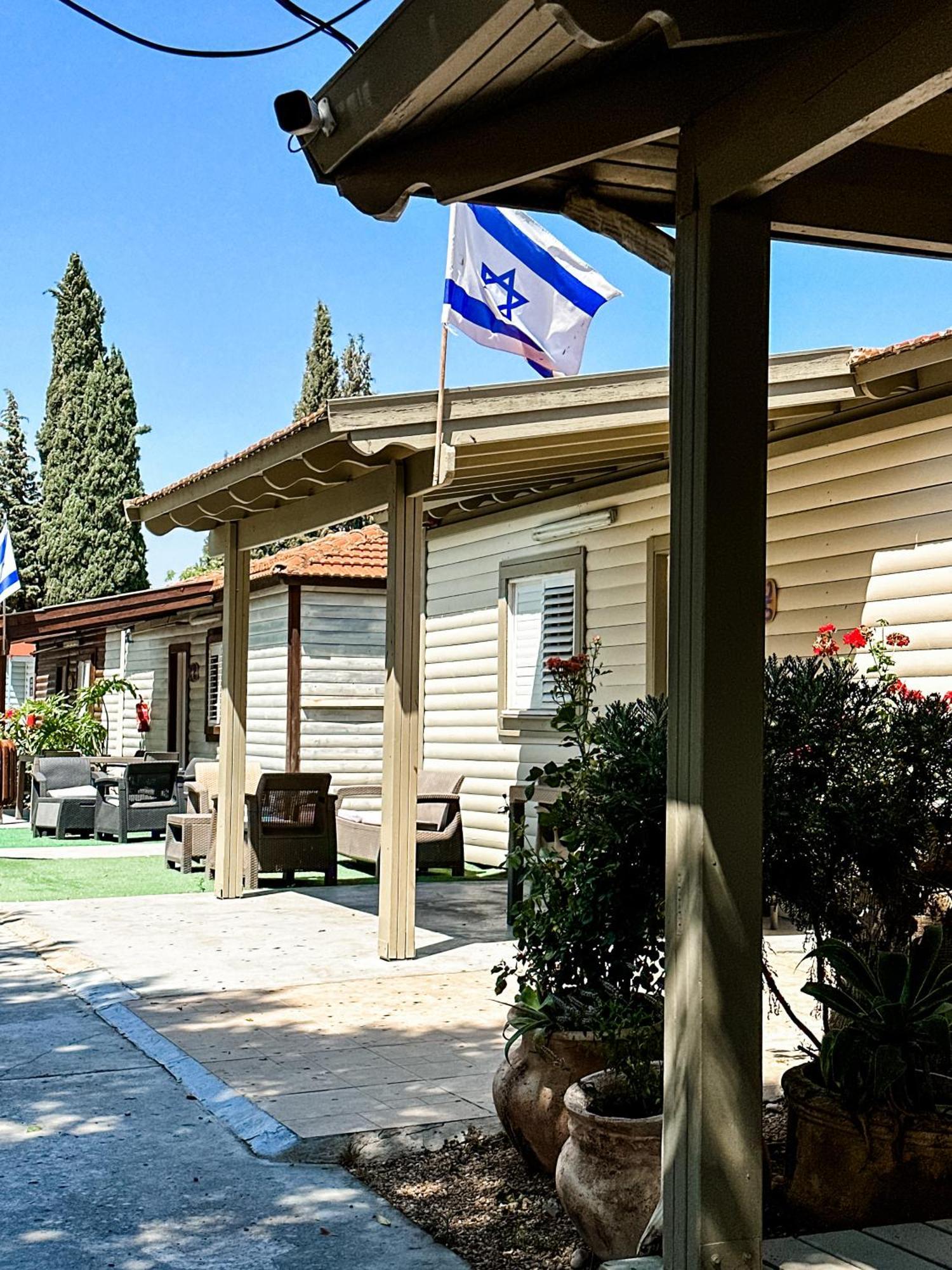 Etzel Tami Hospitality Neot Golan Exterior foto