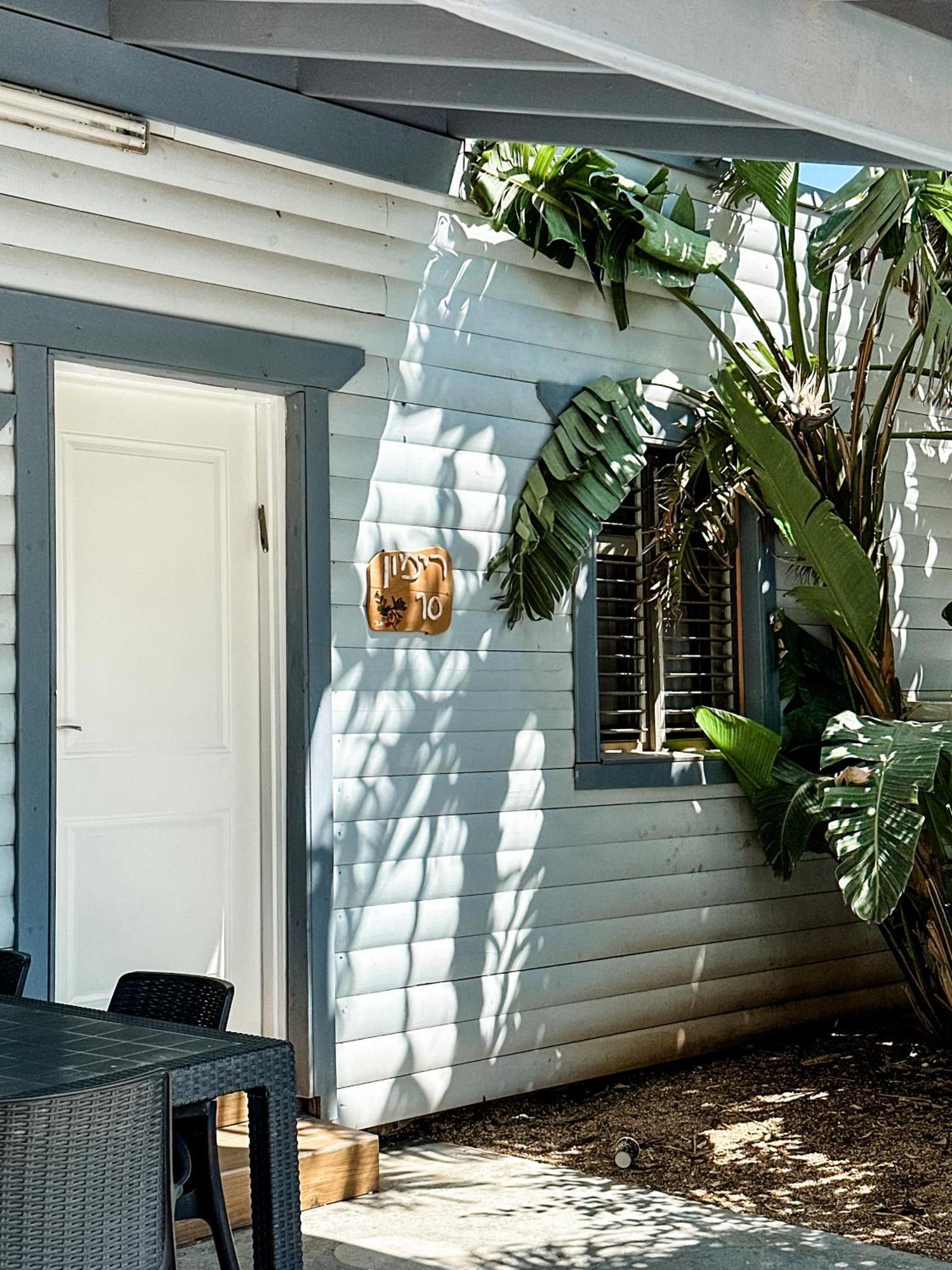 Etzel Tami Hospitality Neot Golan Exterior foto