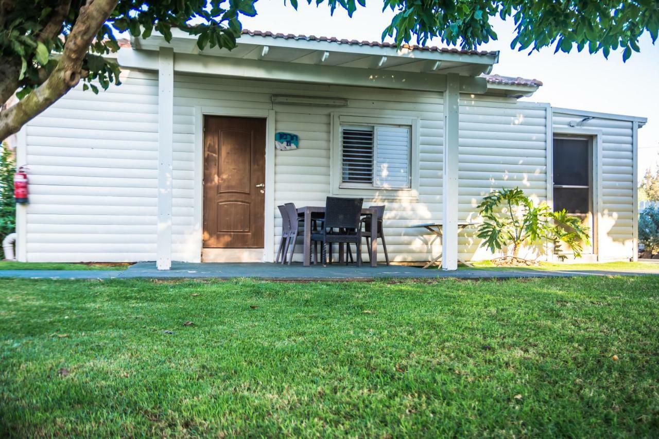 Etzel Tami Hospitality Neot Golan Exterior foto